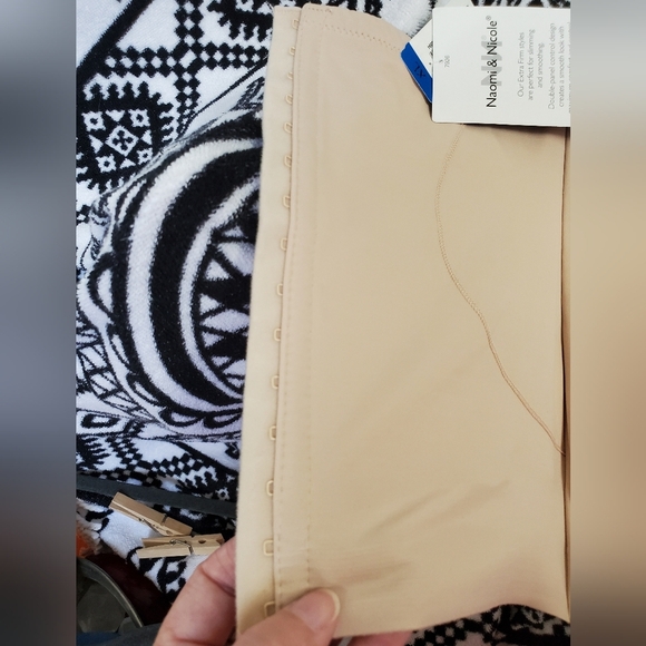 NWT Naomi & Nicole Waist Cincher Trainer Extra Firm Magic Grip XL in Nude - Picture 11 of 13